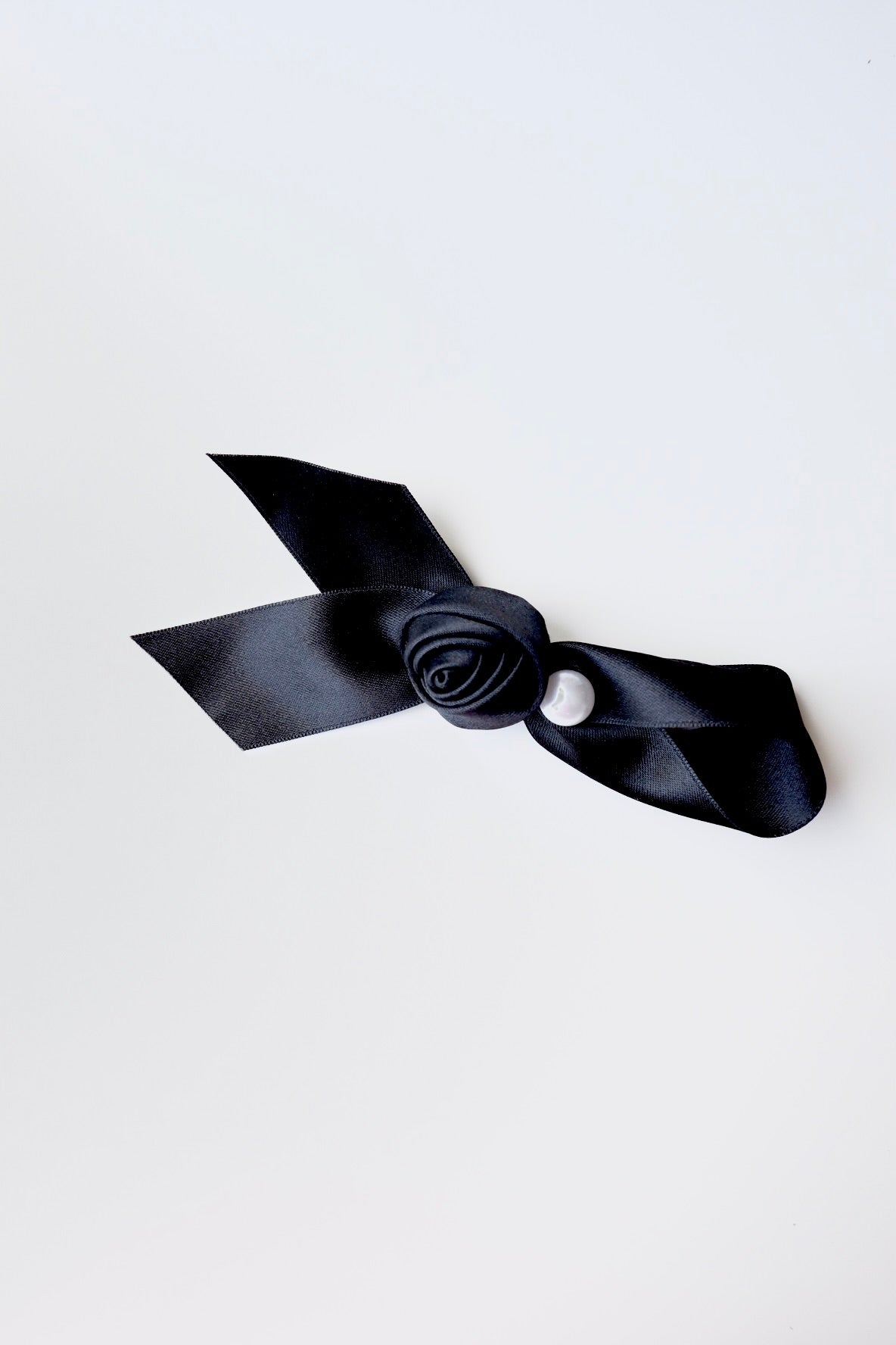 Nocturne Bow Hair Clip